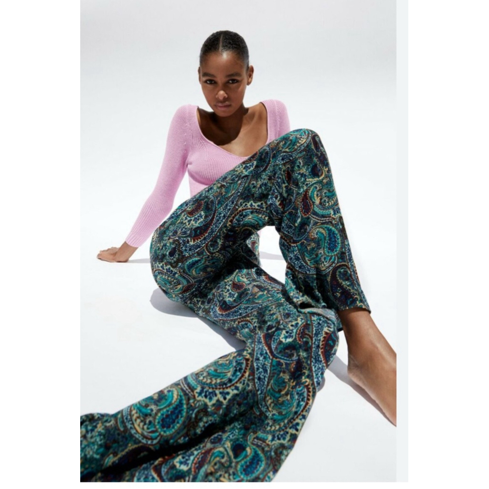 Zara Printed Flare Pants Size M Blue Multi flared paisley